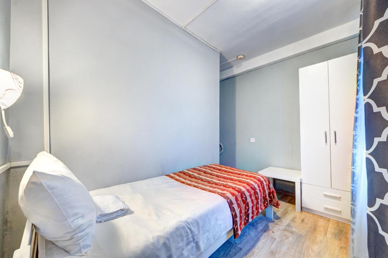 Holosiyvsky Hotel Kiev Eksteriør billede